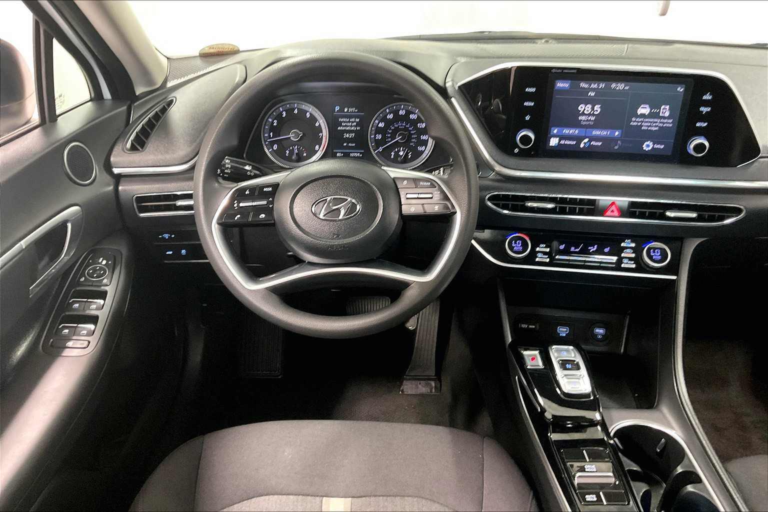2022 Hyundai Sonata SEL - Photo 17