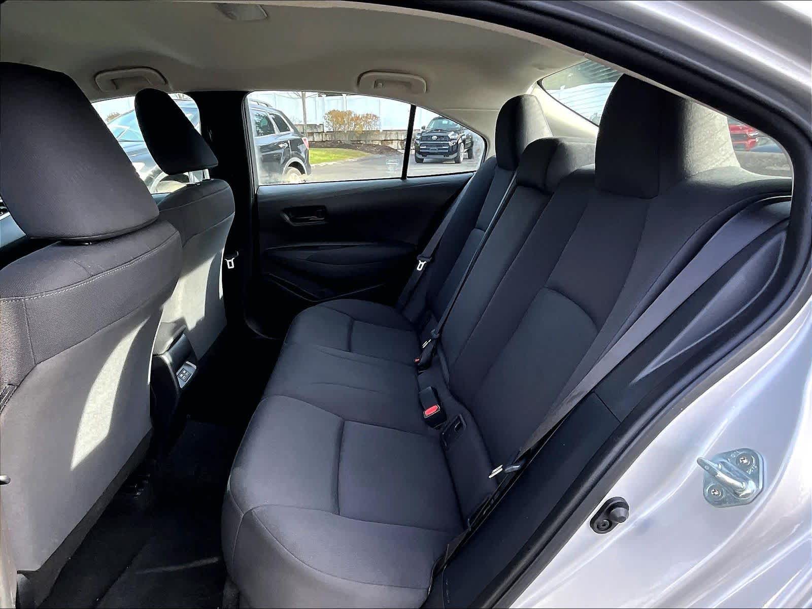 2023 Toyota Corolla LE - Photo 15