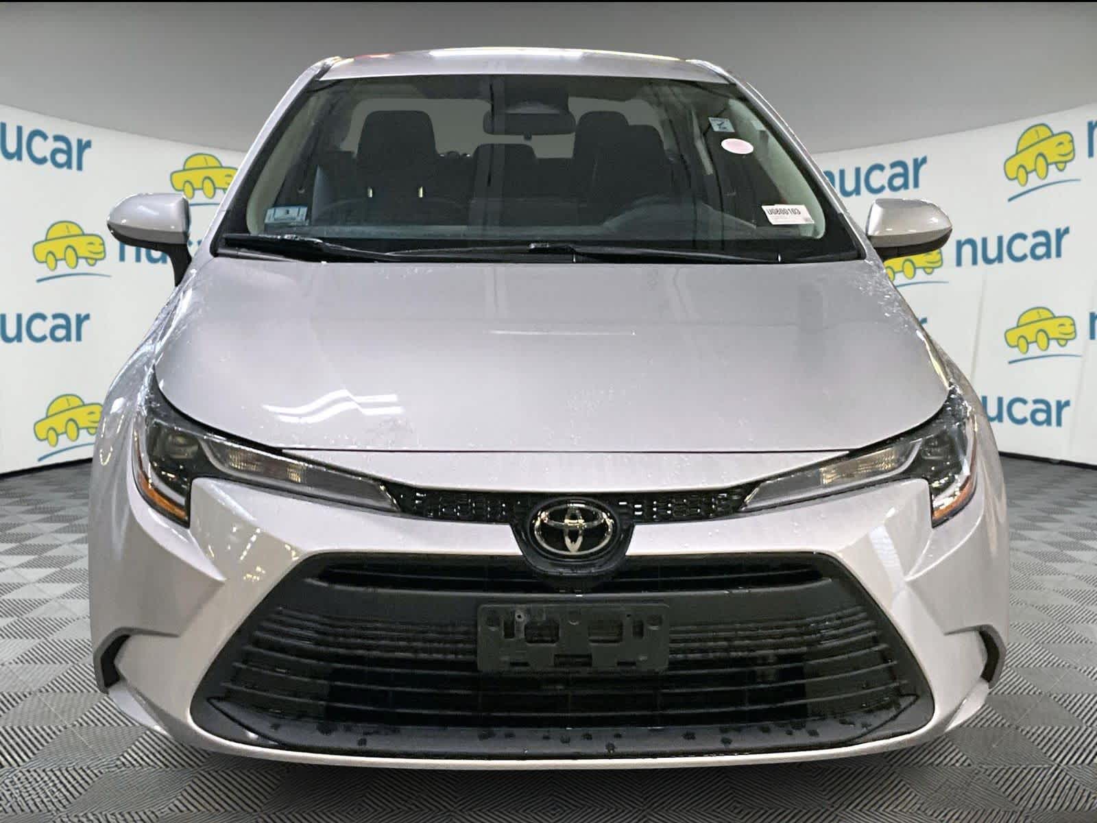 2023 Toyota Corolla LE - Photo 2