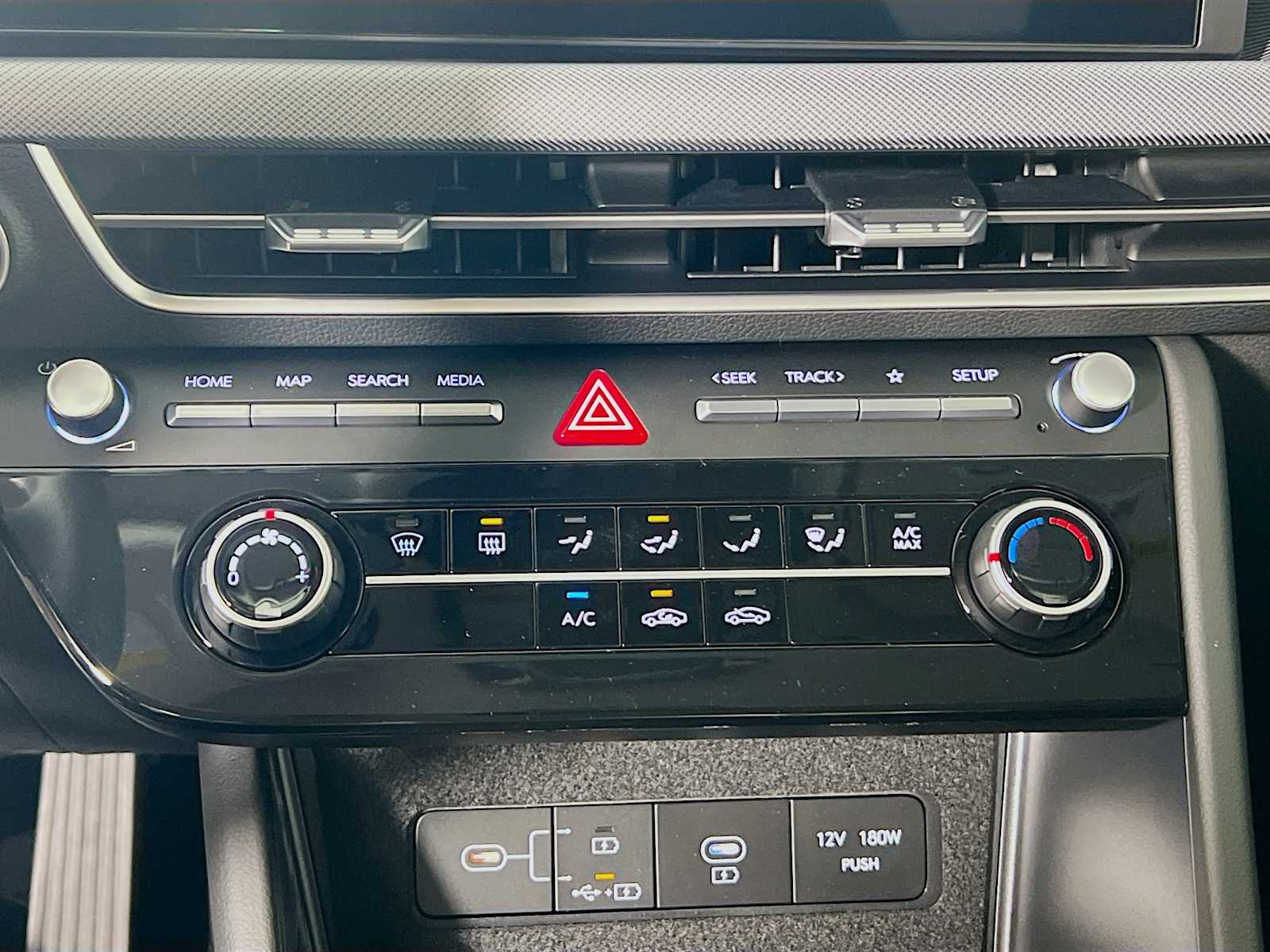 2025 Hyundai Sonata SE - Photo 10
