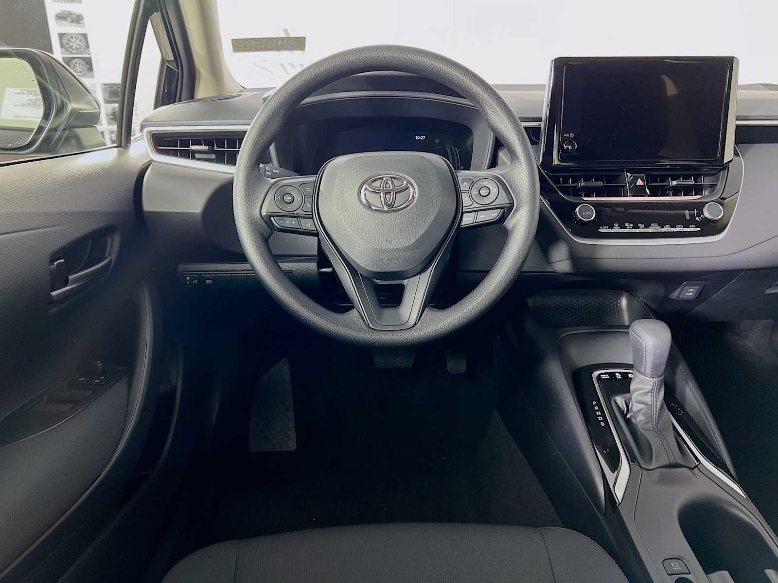 2026 Toyota Corolla Hybrid LE - Photo 14