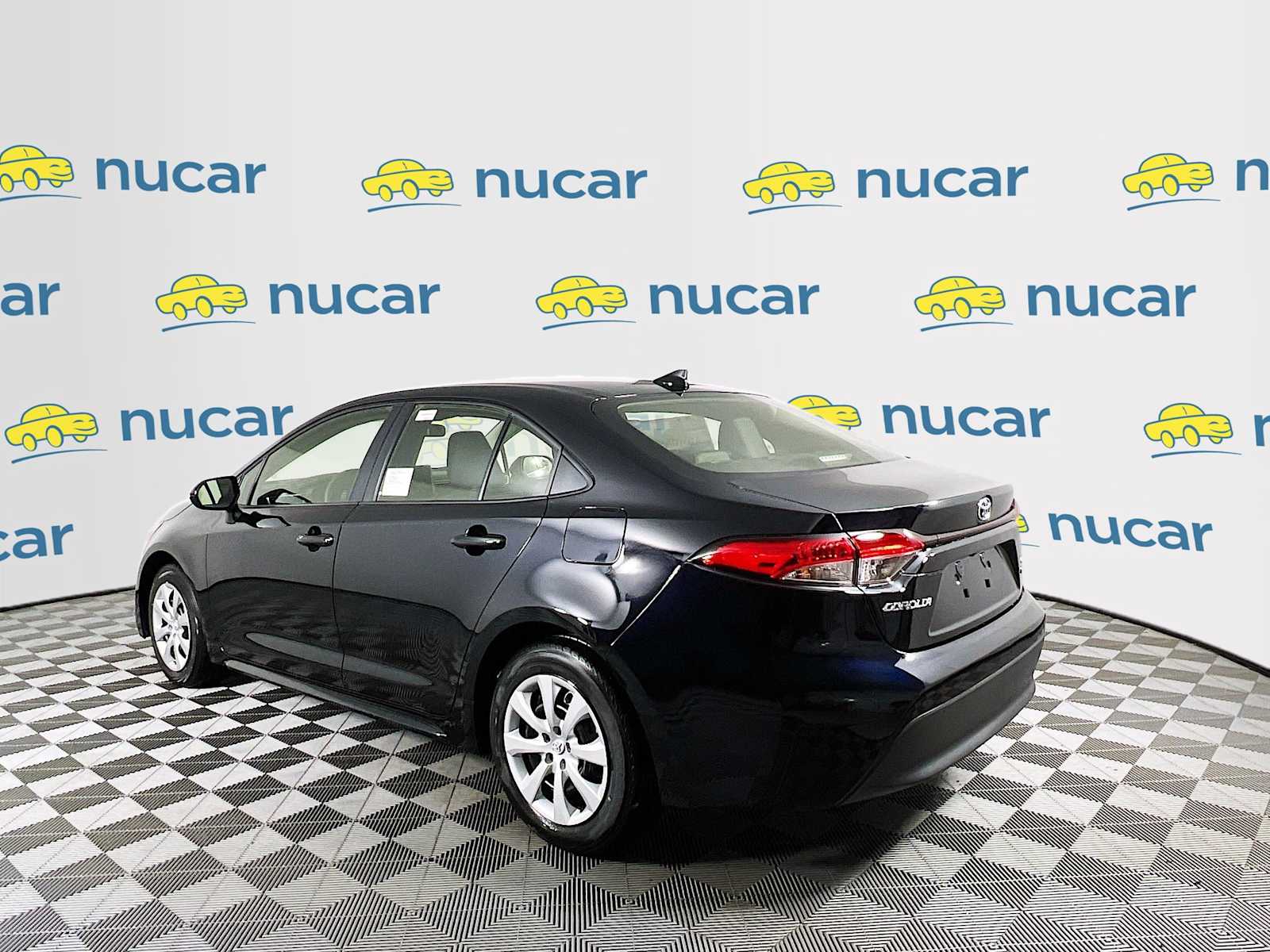 2026 Toyota Corolla Hybrid LE - Photo 4