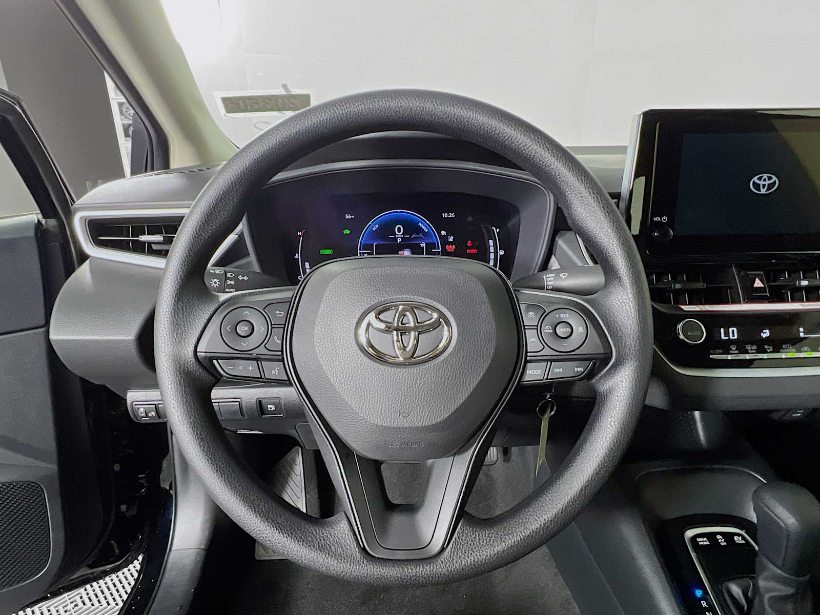 2026 Toyota Corolla Hybrid LE - Photo 7