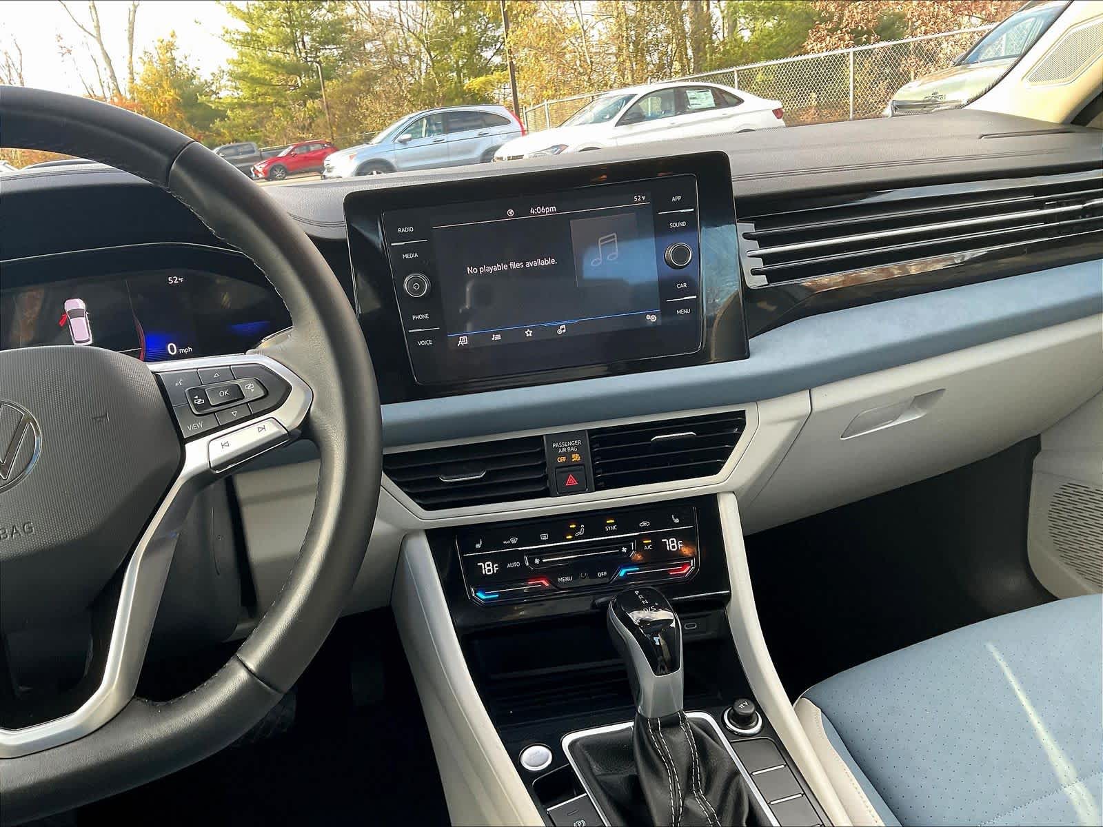 2025 Volkswagen Jetta SE - Photo 18