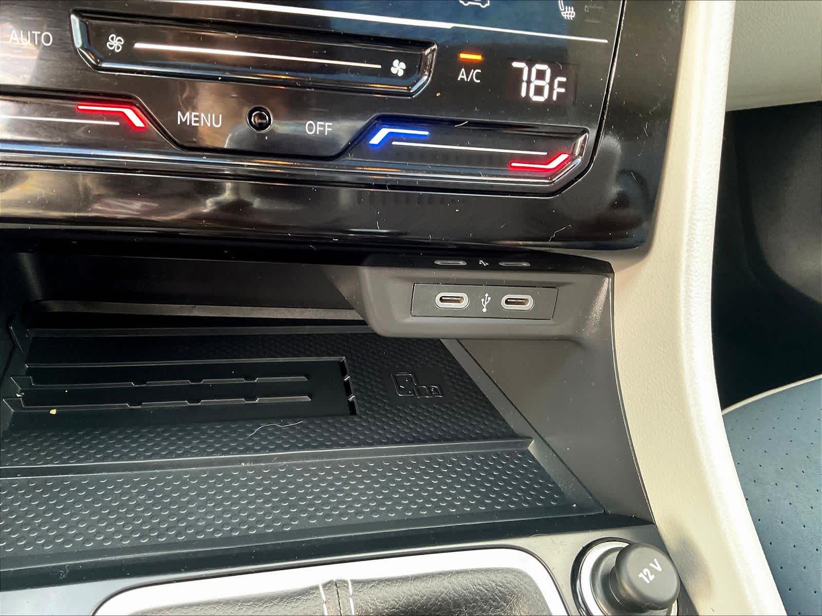 2025 Volkswagen Jetta SE - Photo 26