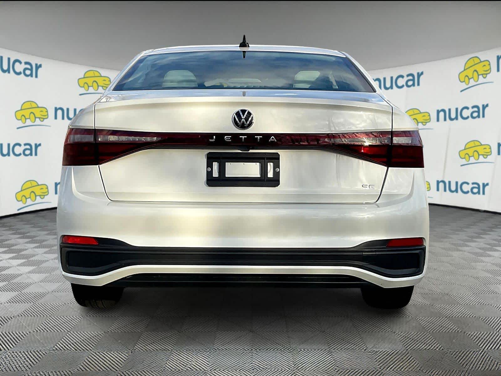 2025 Volkswagen Jetta SE - Photo 5