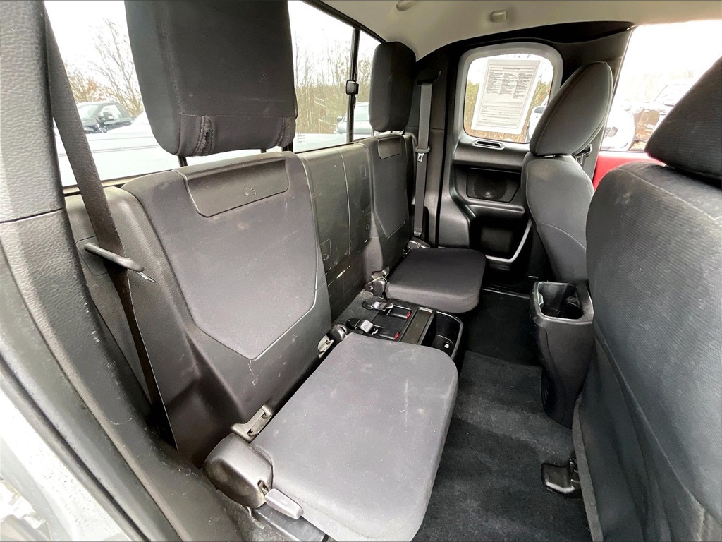 2021 Toyota Tacoma SR5 - Photo 15