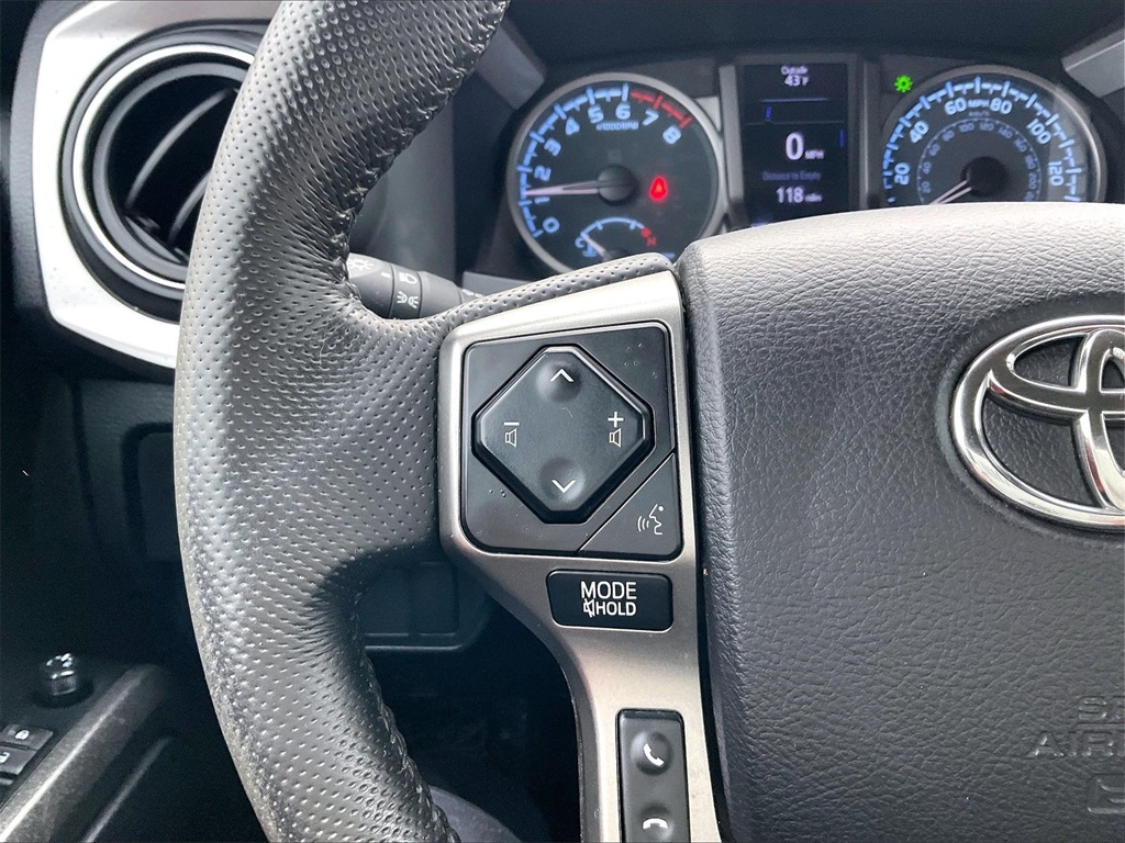 2021 Toyota Tacoma SR5 - Photo 21