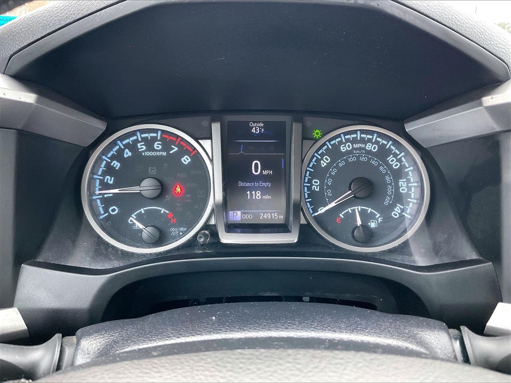 2021 Toyota Tacoma SR5 - Photo 23