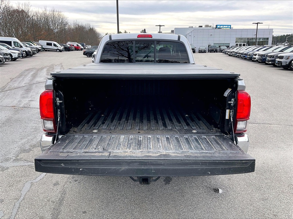 2021 Toyota Tacoma SR5 - Photo 32