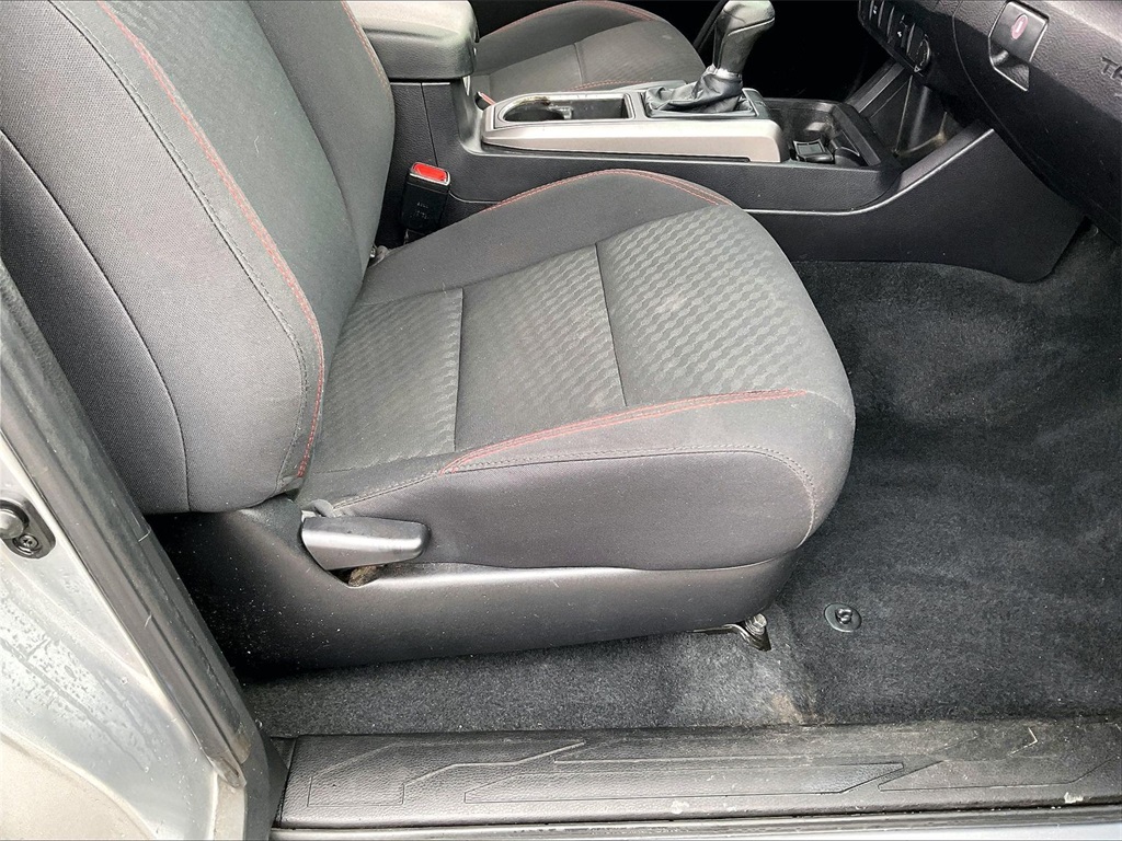 2021 Toyota Tacoma SR5 - Photo 33