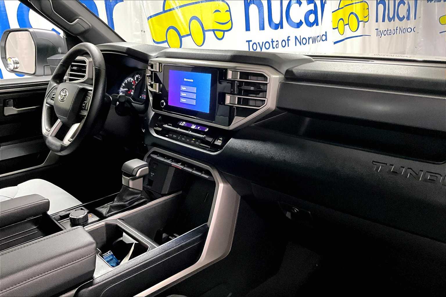2025 Toyota Tundra SR5 - Photo 14