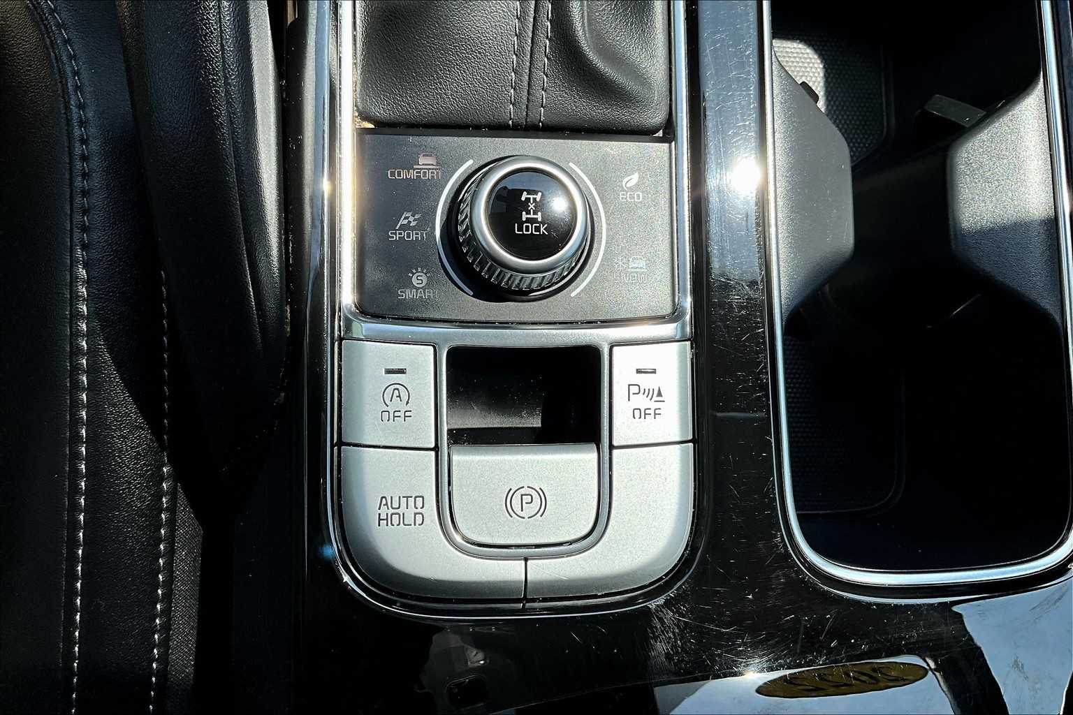 2022 Kia Telluride LX - Photo 27