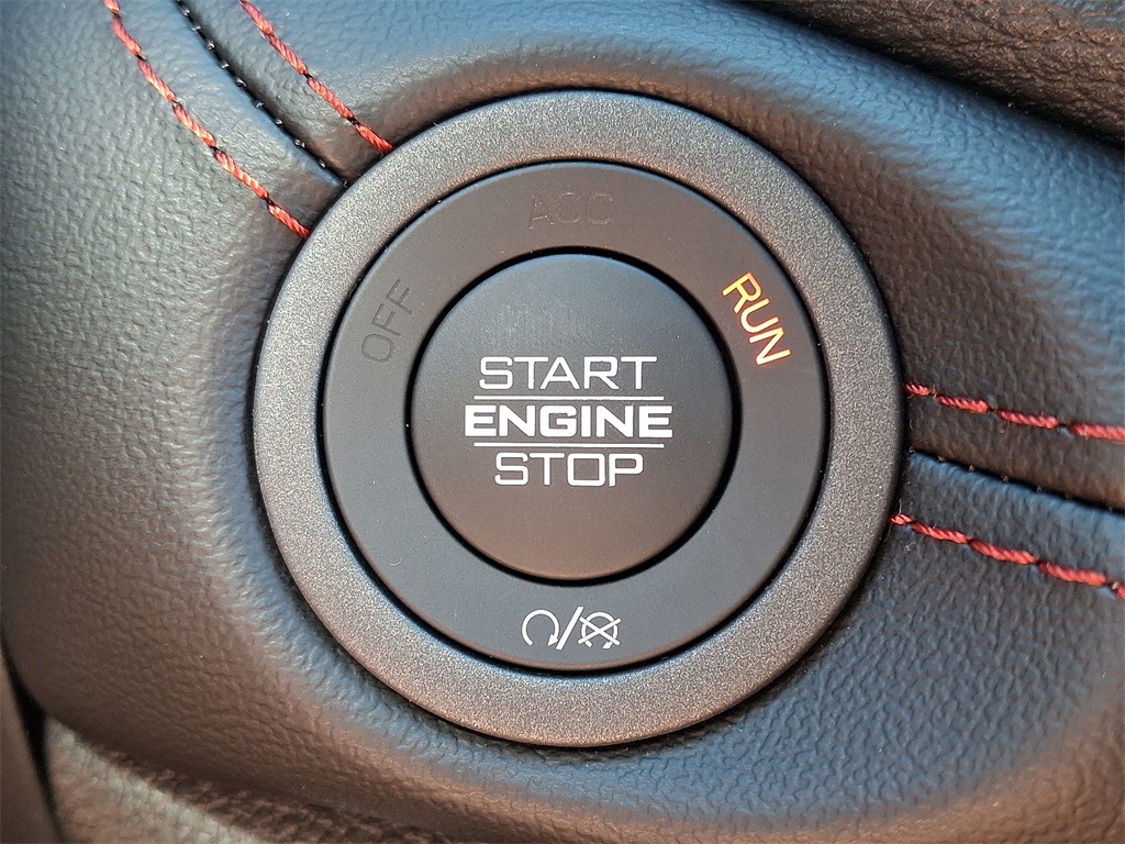 2025 Dodge Durango R/T Plus - Photo 18