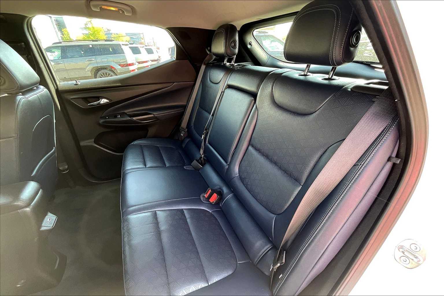 2022 Chevrolet Bolt EUV Premier - Photo 15