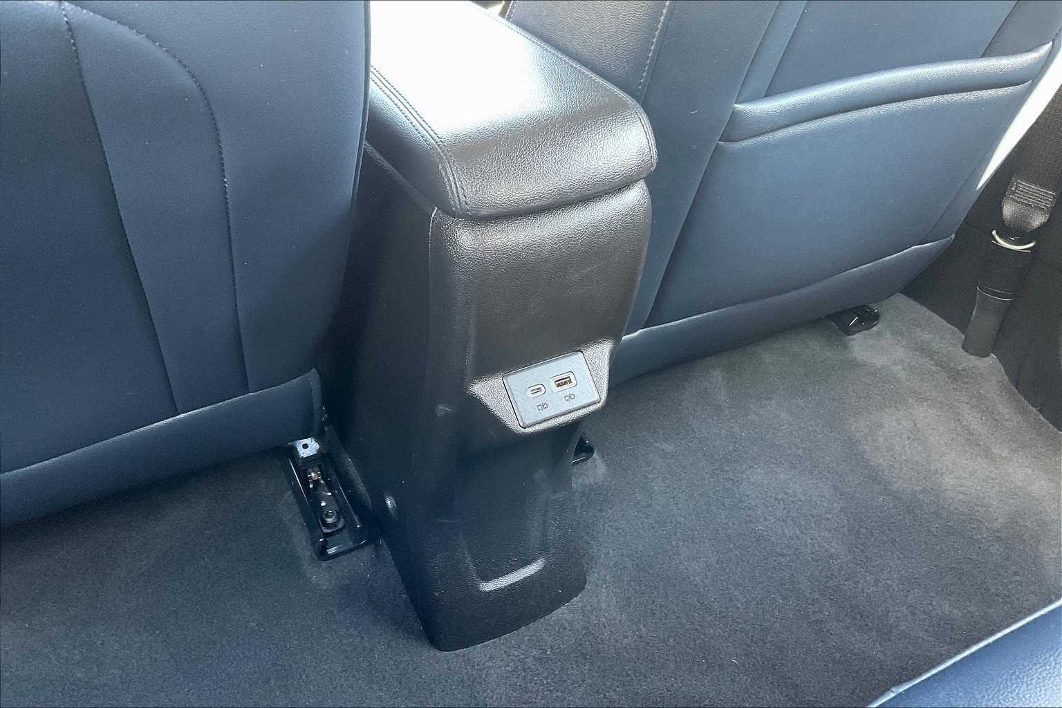 2022 Chevrolet Bolt EUV Premier - Photo 28