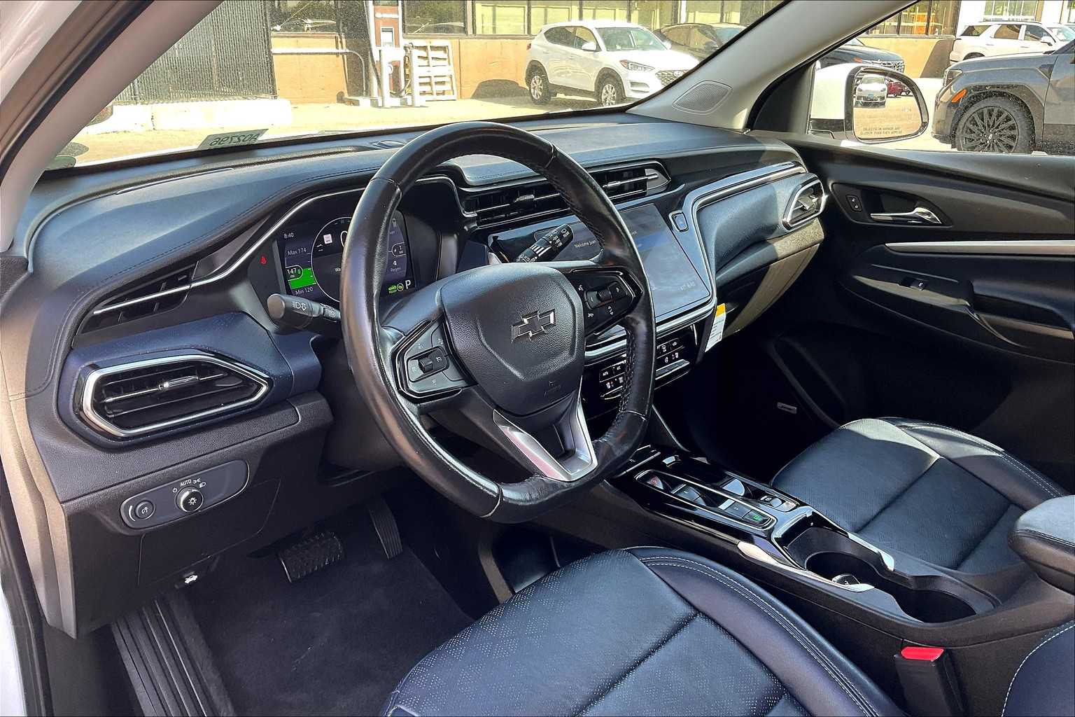2022 Chevrolet Bolt EUV Premier - Photo 8