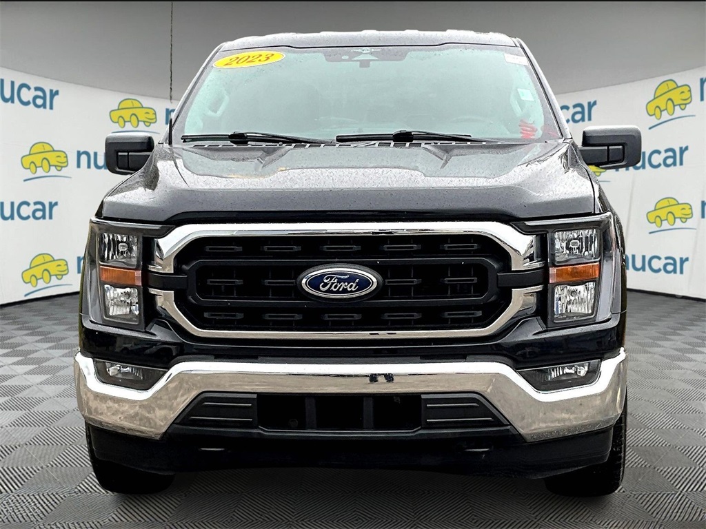 2023 Ford F-150 XLT - Photo 2