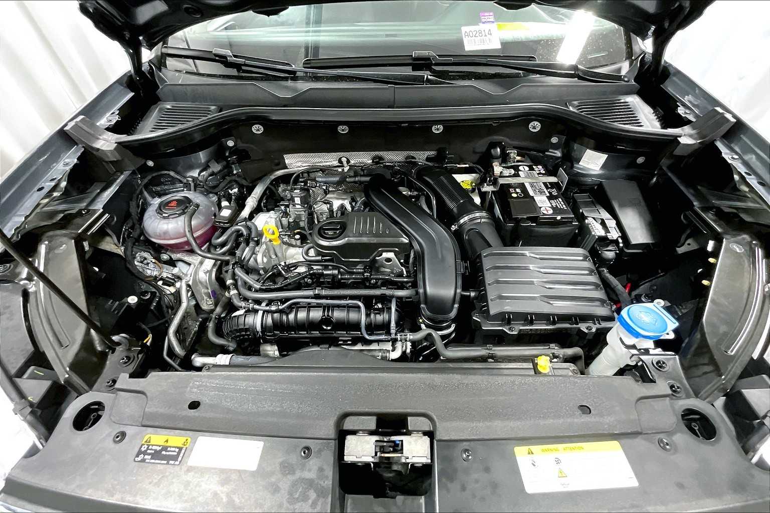 2023 Volkswagen Taos SE - Photo 30