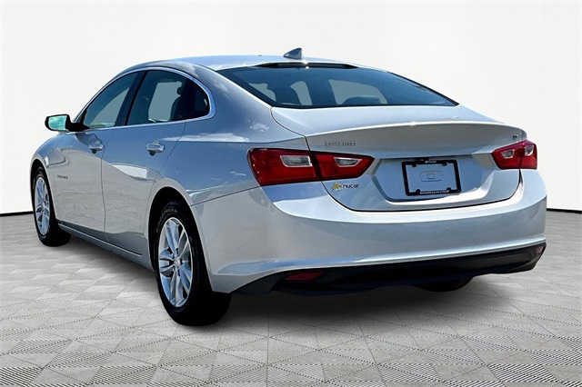 2017 Chevrolet Malibu LT - Photo 4