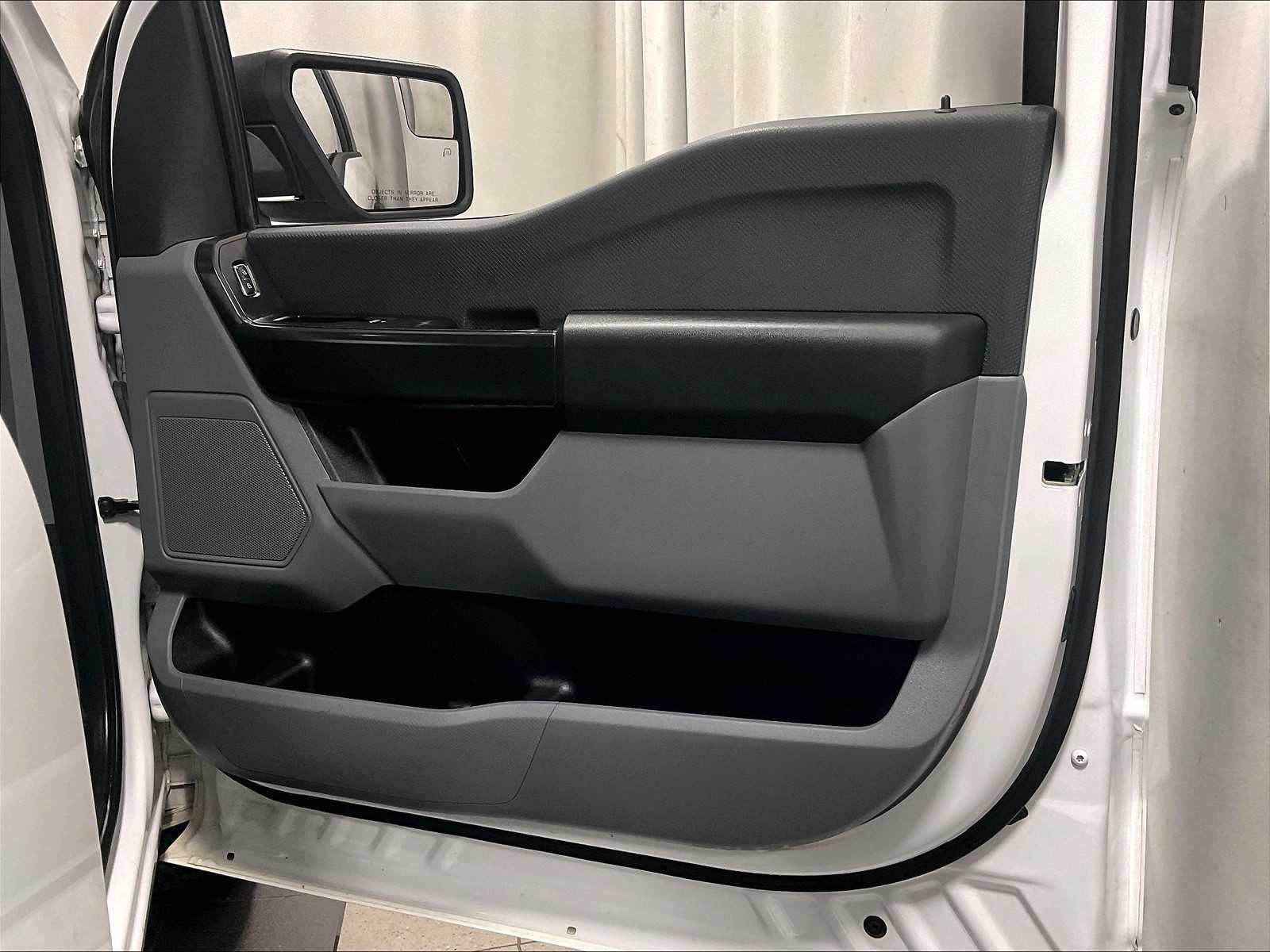 2022 Ford F-150 XL - Photo 12