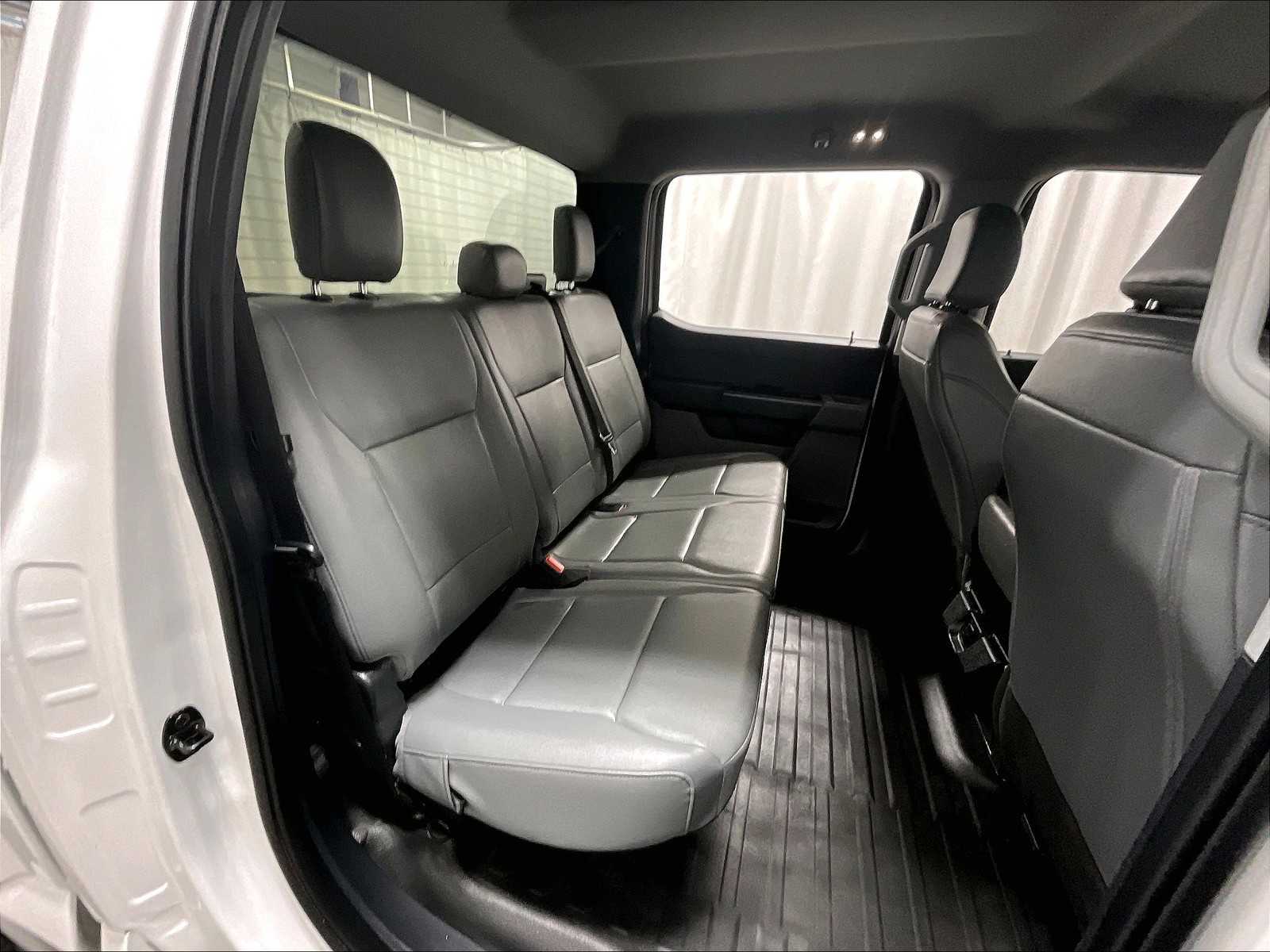2022 Ford F-150 XL - Photo 16