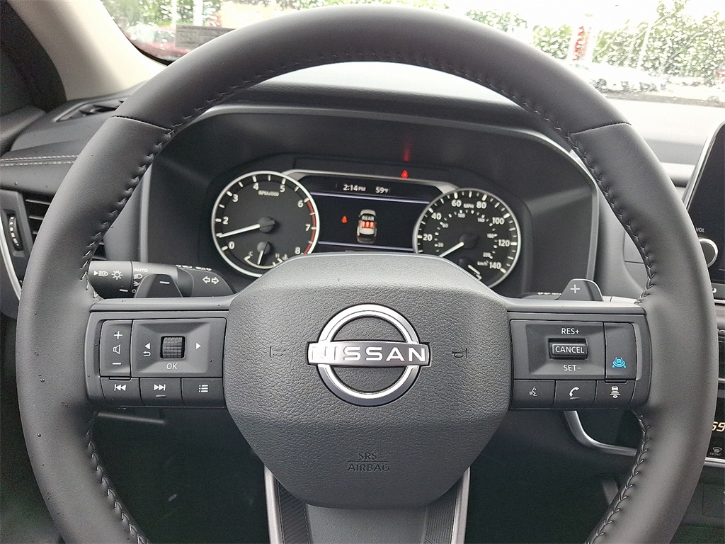 2025 Nissan Rogue SV - Photo 14
