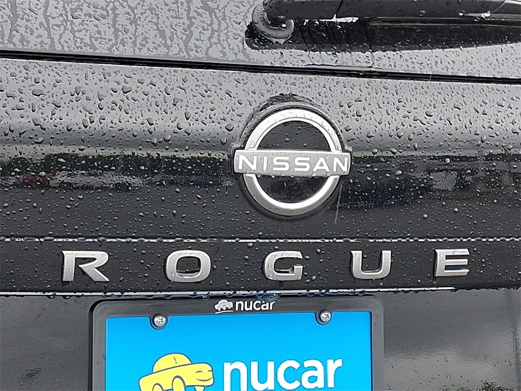 2025 Nissan Rogue SV - Photo 20