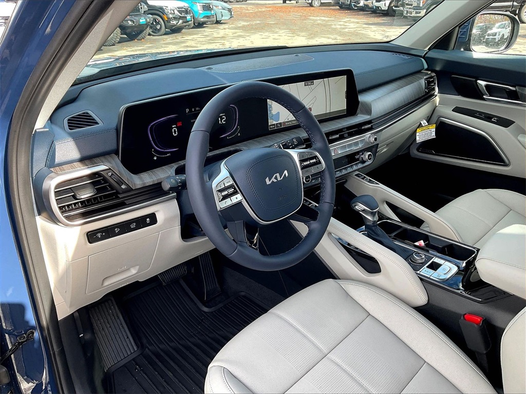 2025 Kia Telluride EX - Photo 9