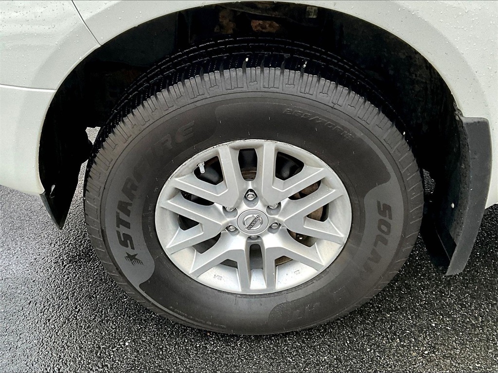 2019 Nissan Frontier SV - Photo 7