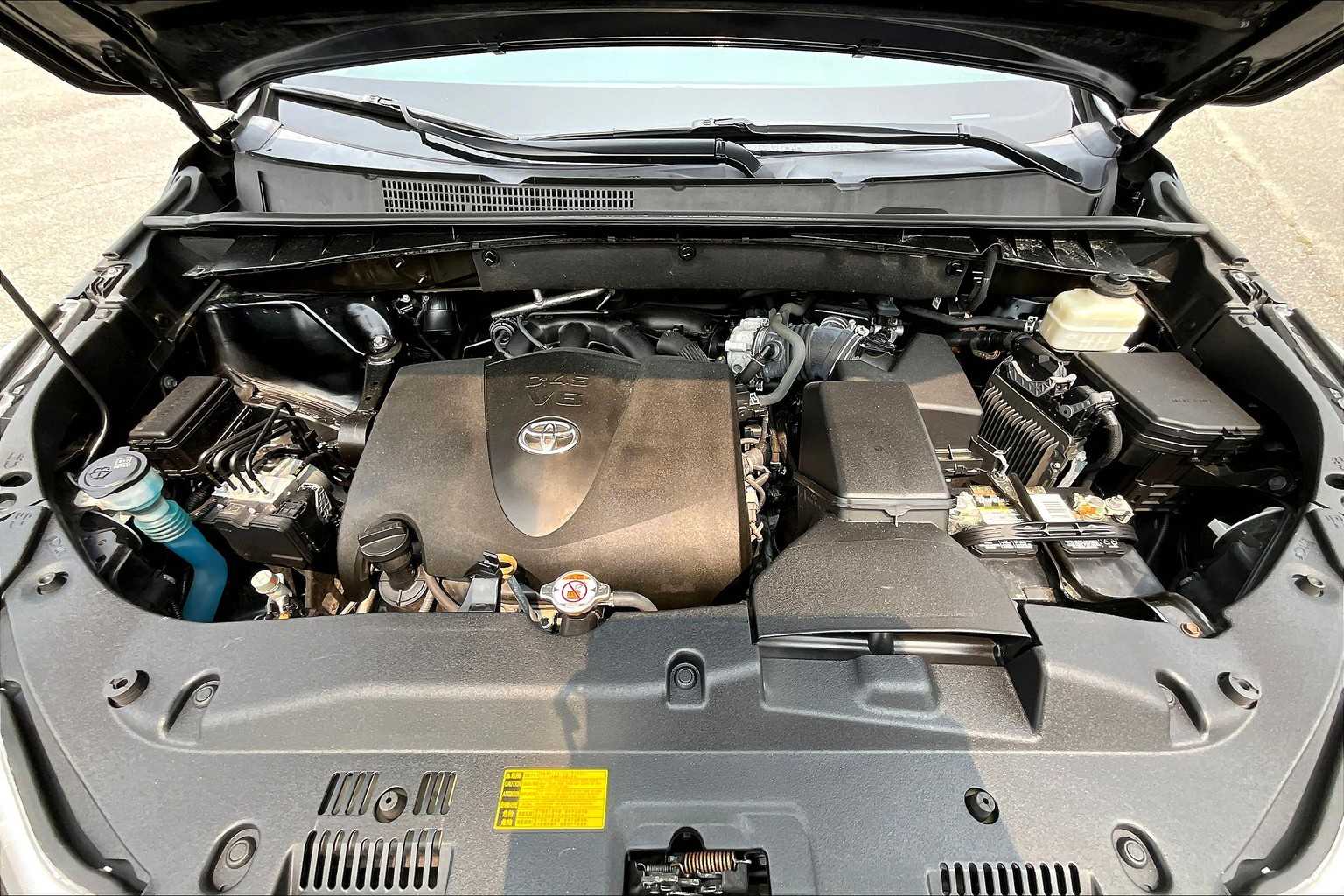 2018 Toyota Highlander LE - Photo 31
