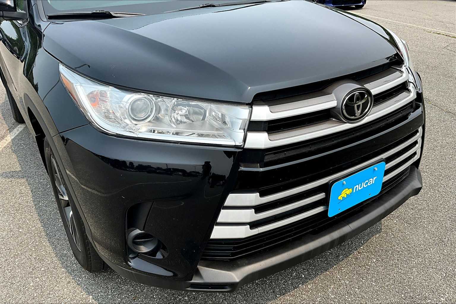 2018 Toyota Highlander LE - Photo 33