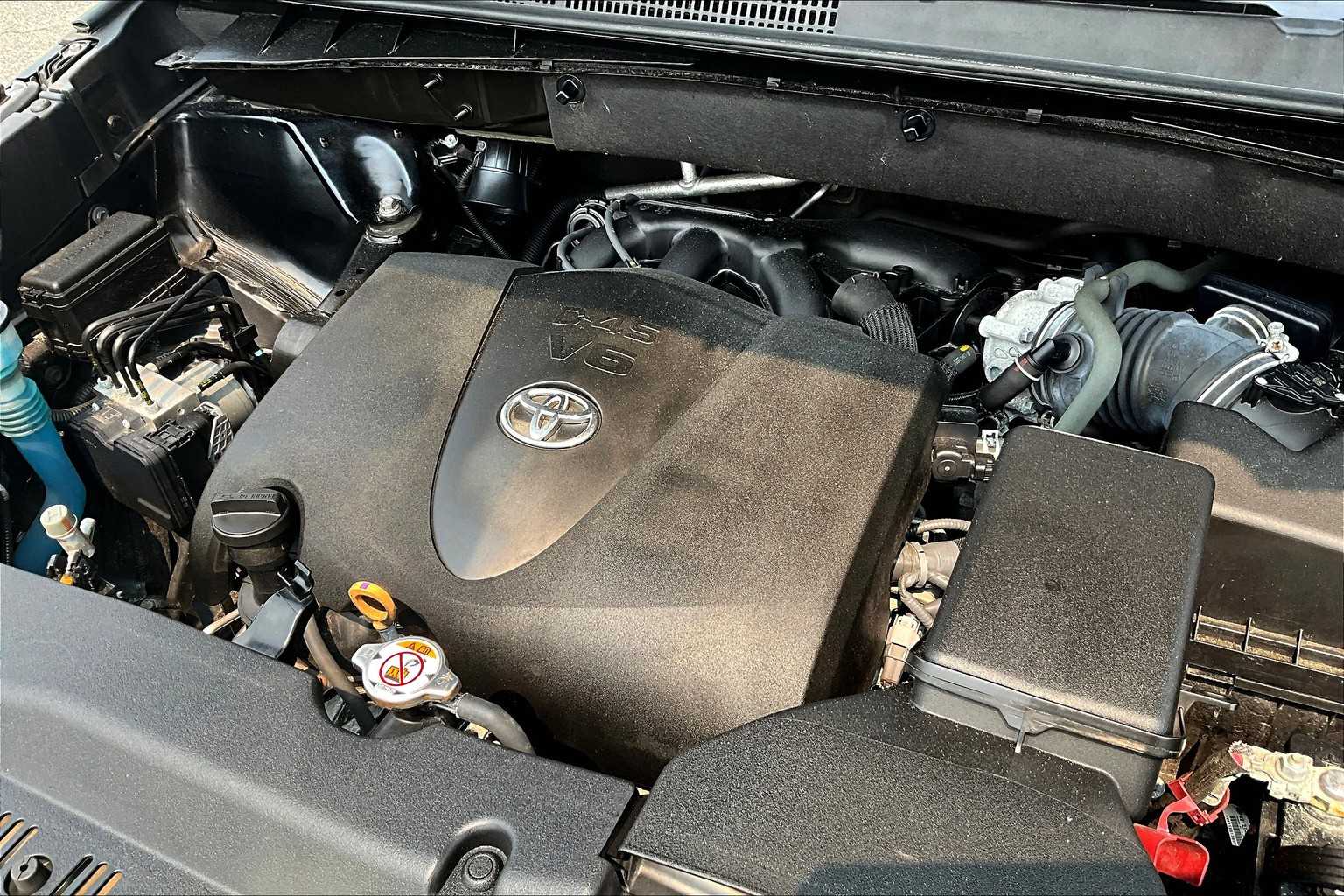 2018 Toyota Highlander LE - Photo 36