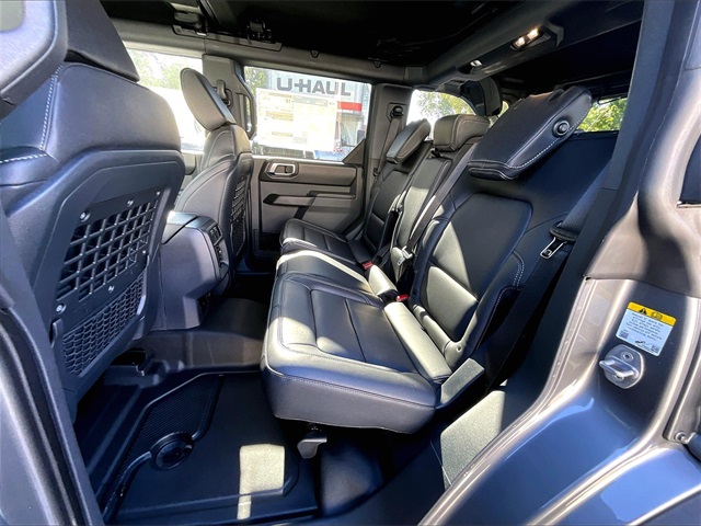 2025 Ford Bronco Badlands - Photo 11