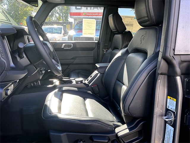 2025 Ford Bronco Badlands - Photo 10