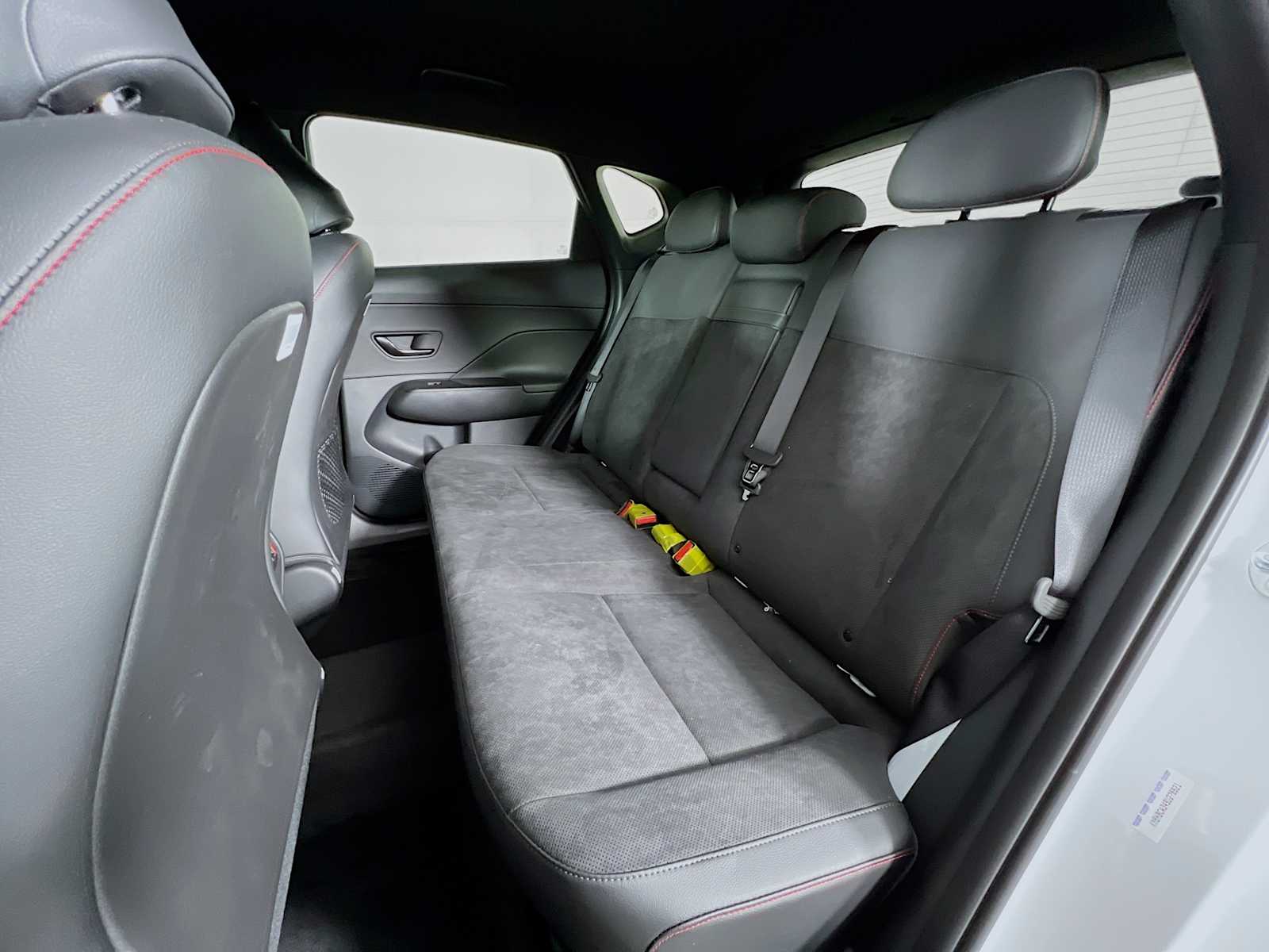 2025 Hyundai Kona N Line S - Photo 13