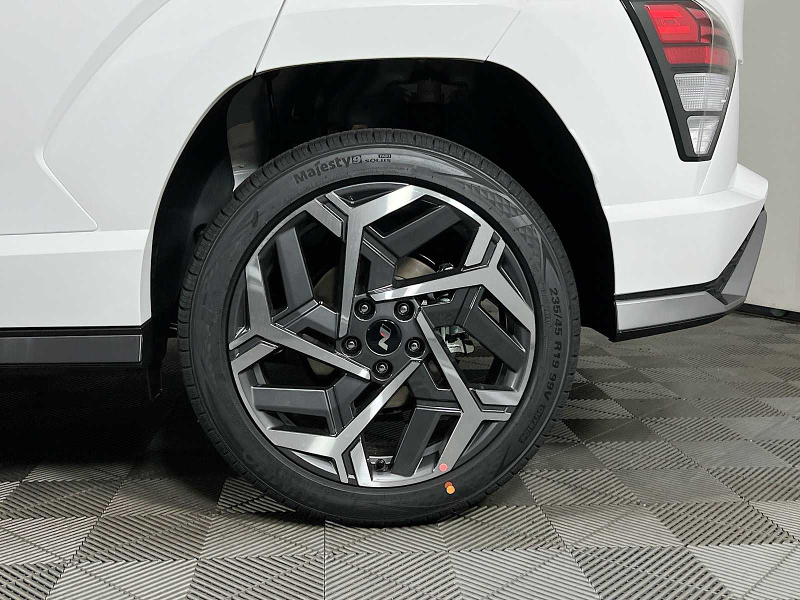 2025 Hyundai Kona N Line S - Photo 19