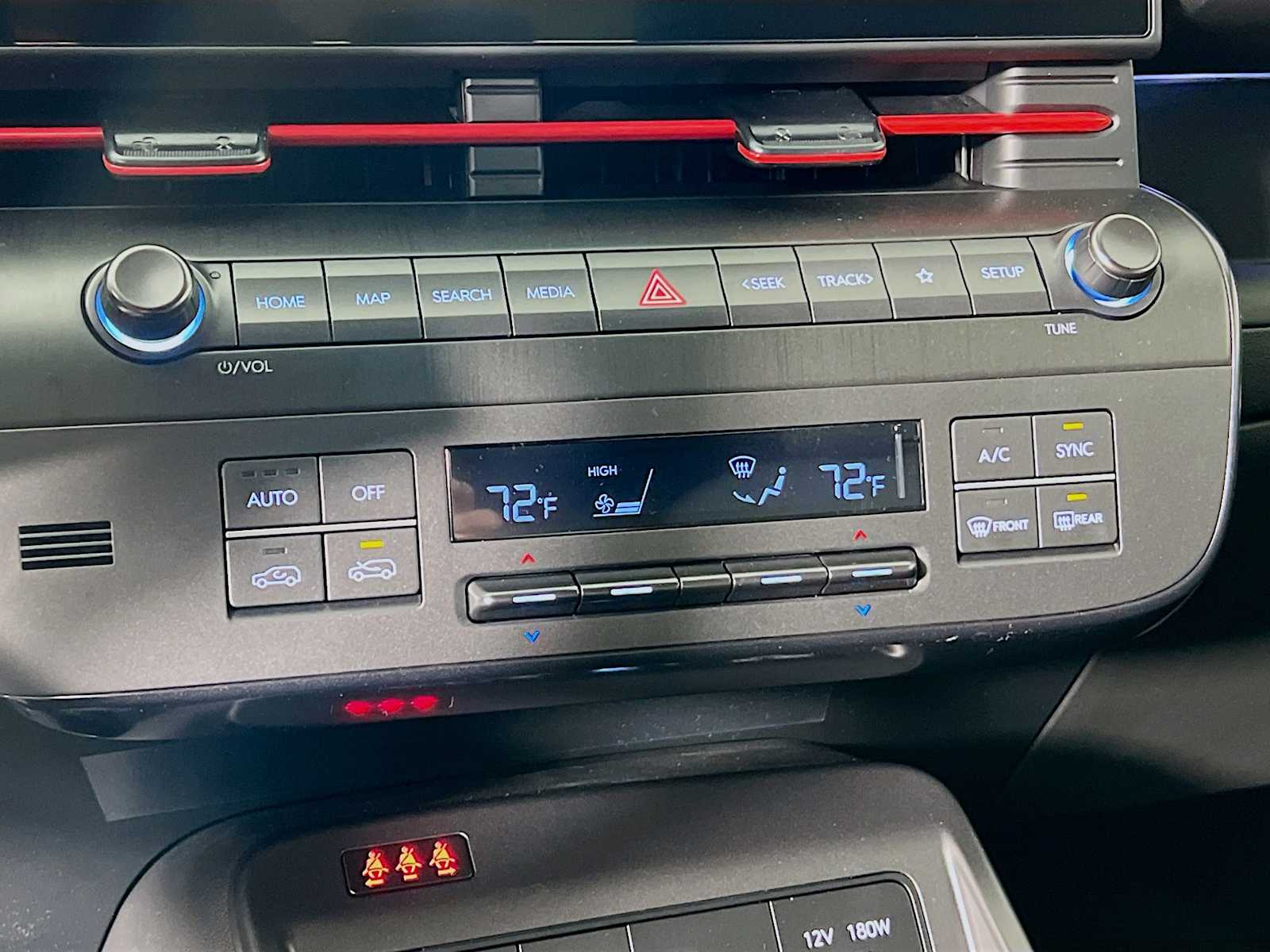 2025 Hyundai Kona N Line S - Photo 10