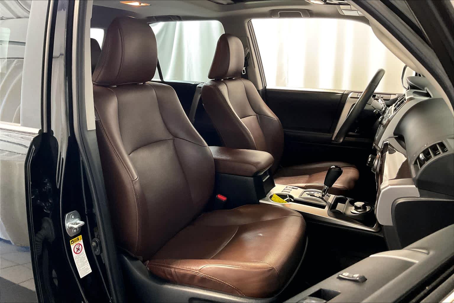 2017 Toyota 4Runner Limited - Photo 11