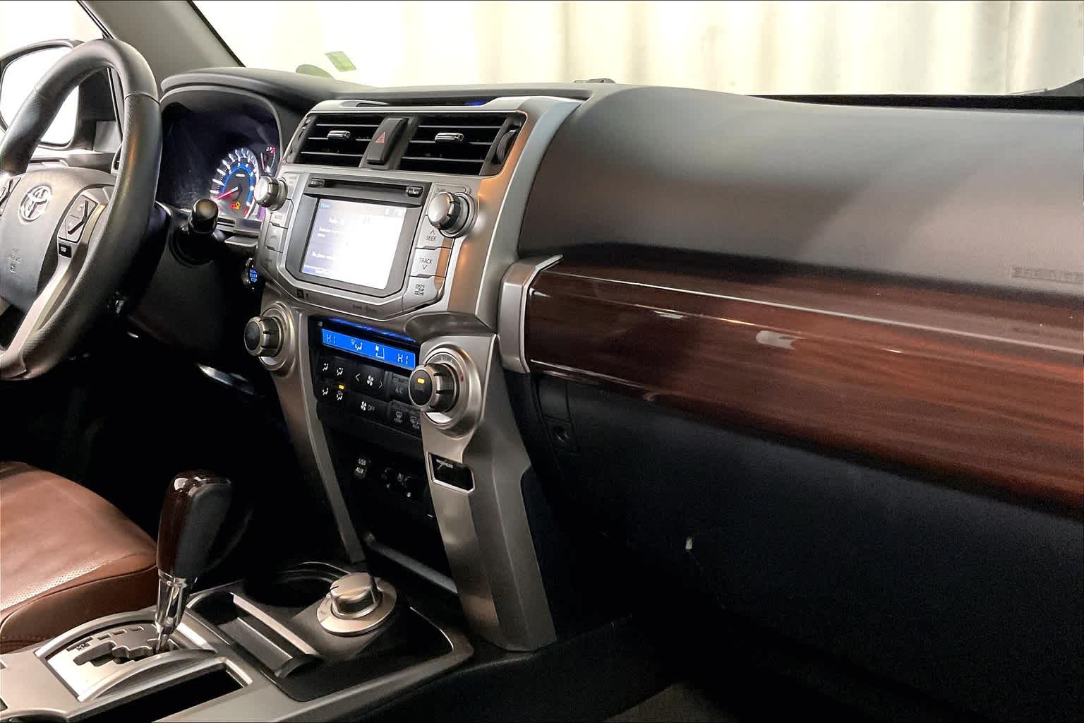 2017 Toyota 4Runner Limited - Photo 14