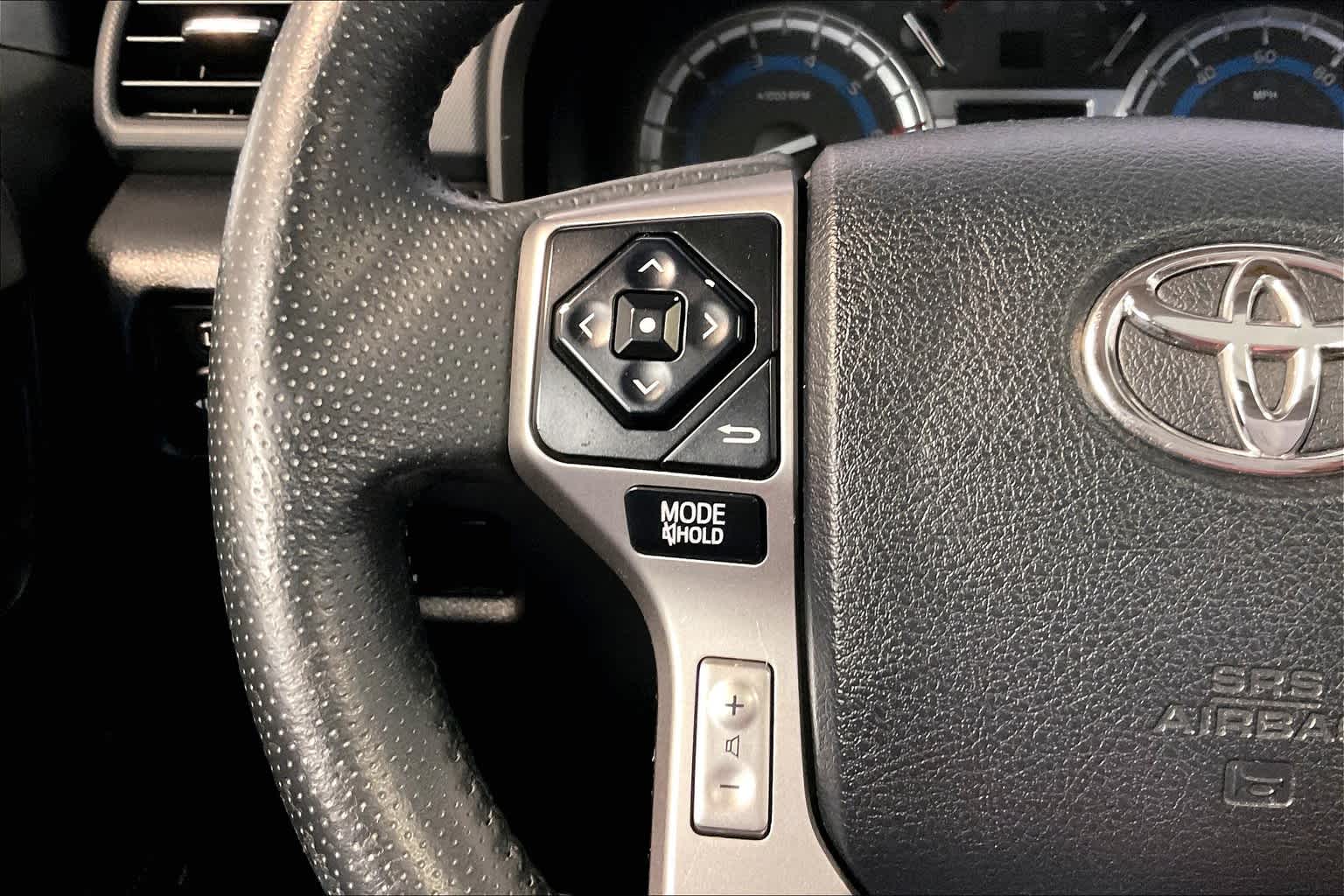 2017 Toyota 4Runner Limited - Photo 23