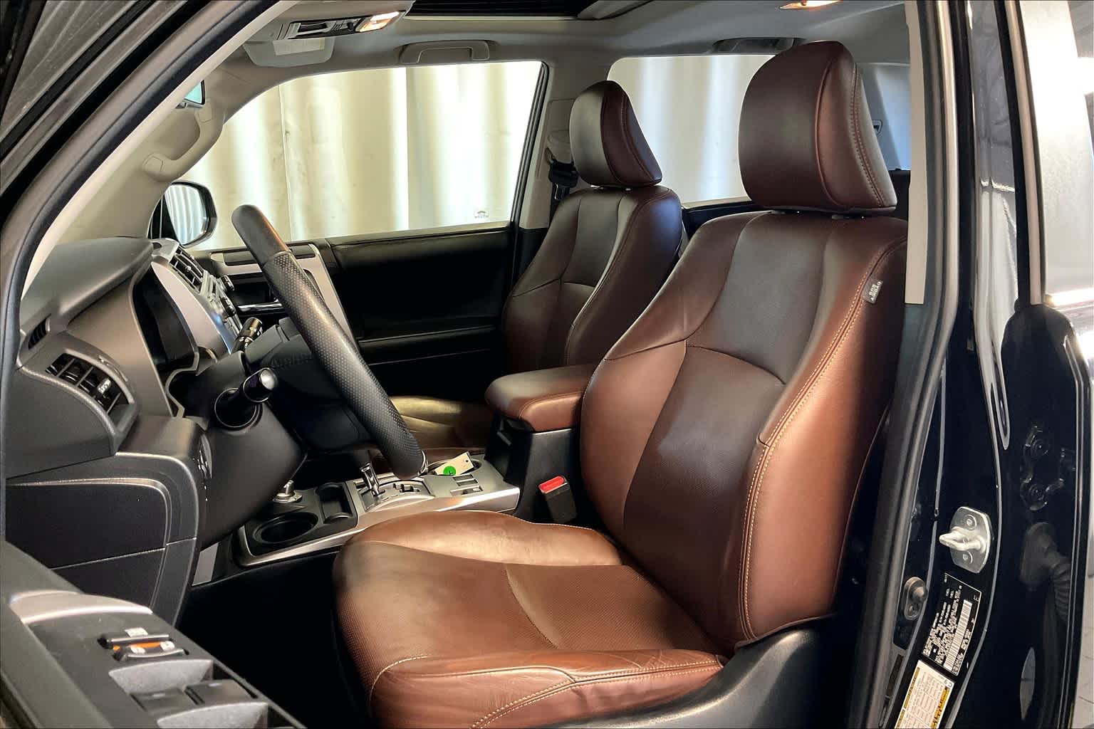 2017 Toyota 4Runner Limited - Photo 10