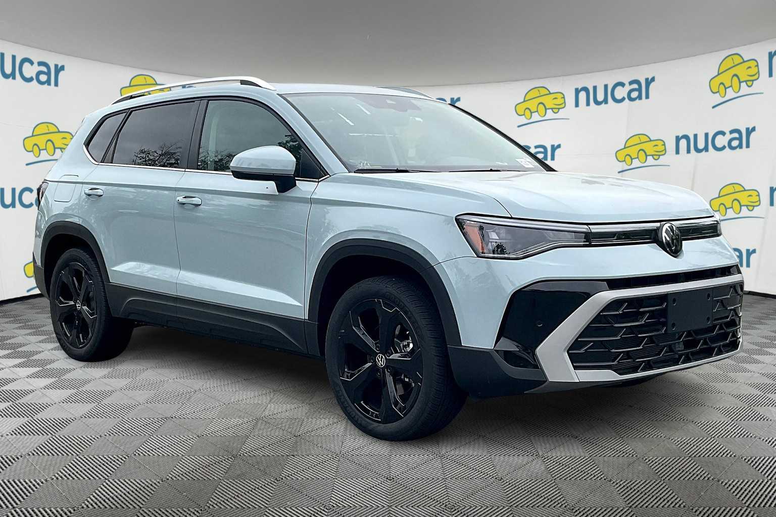 2025 Volkswagen Taos SEL