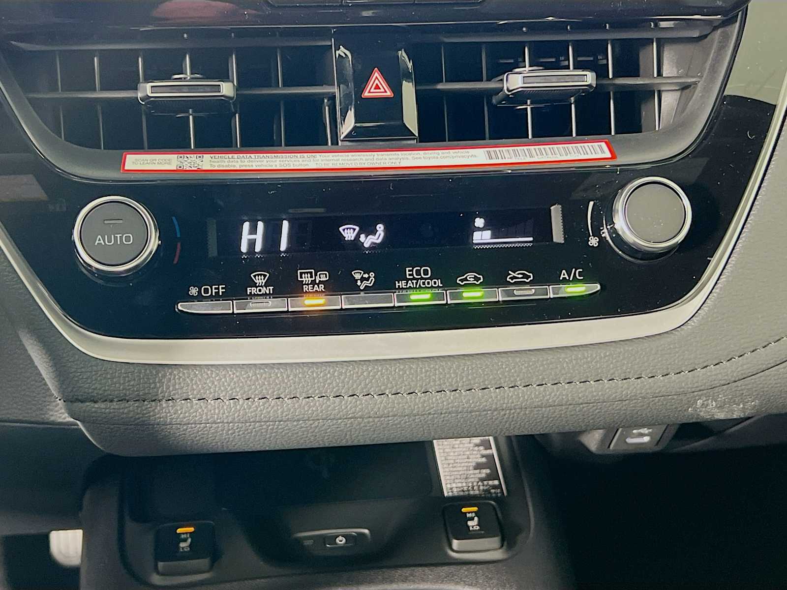 2026 Toyota Corolla XSE - Photo 10