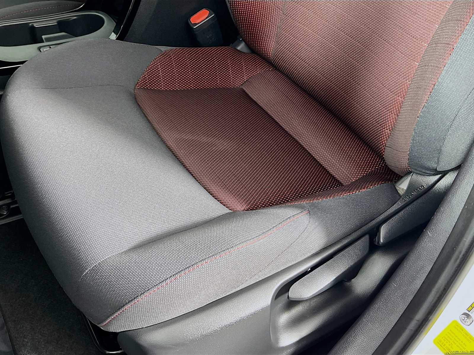 2023 Toyota Corolla SE - Photo 19