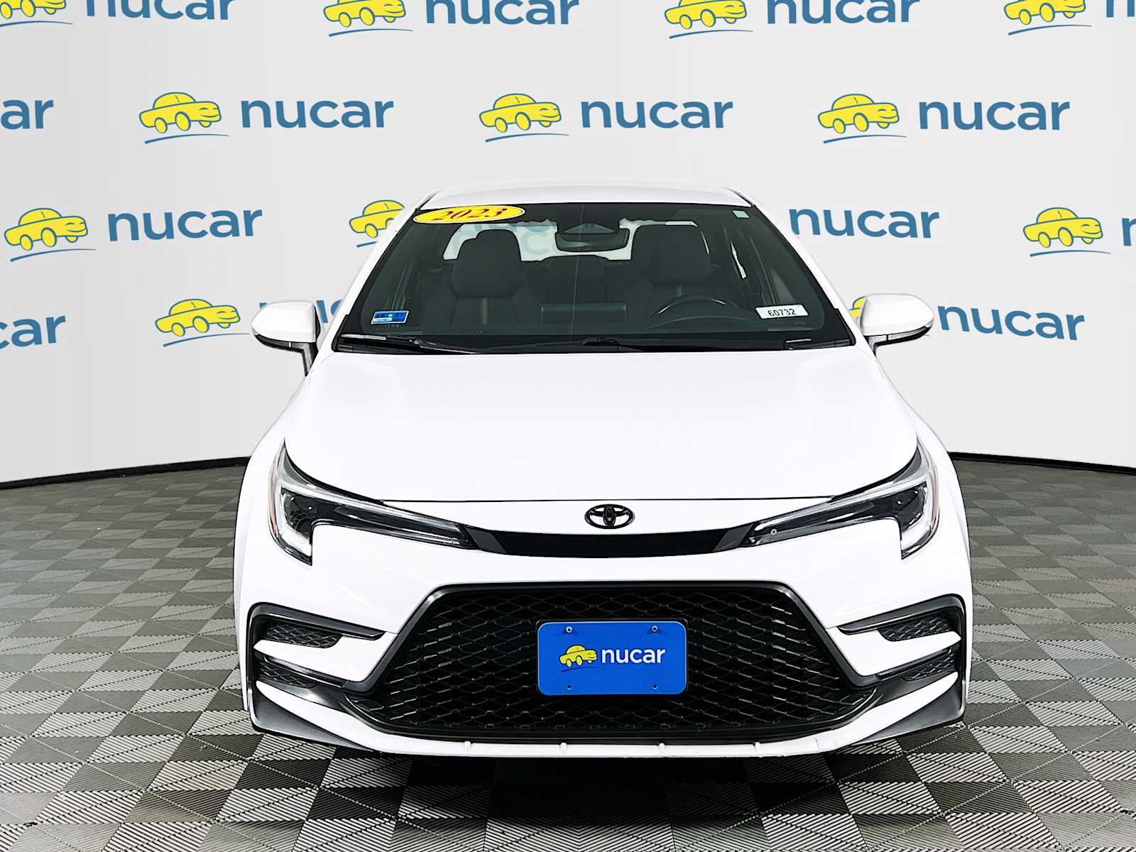 2023 Toyota Corolla SE - Photo 2