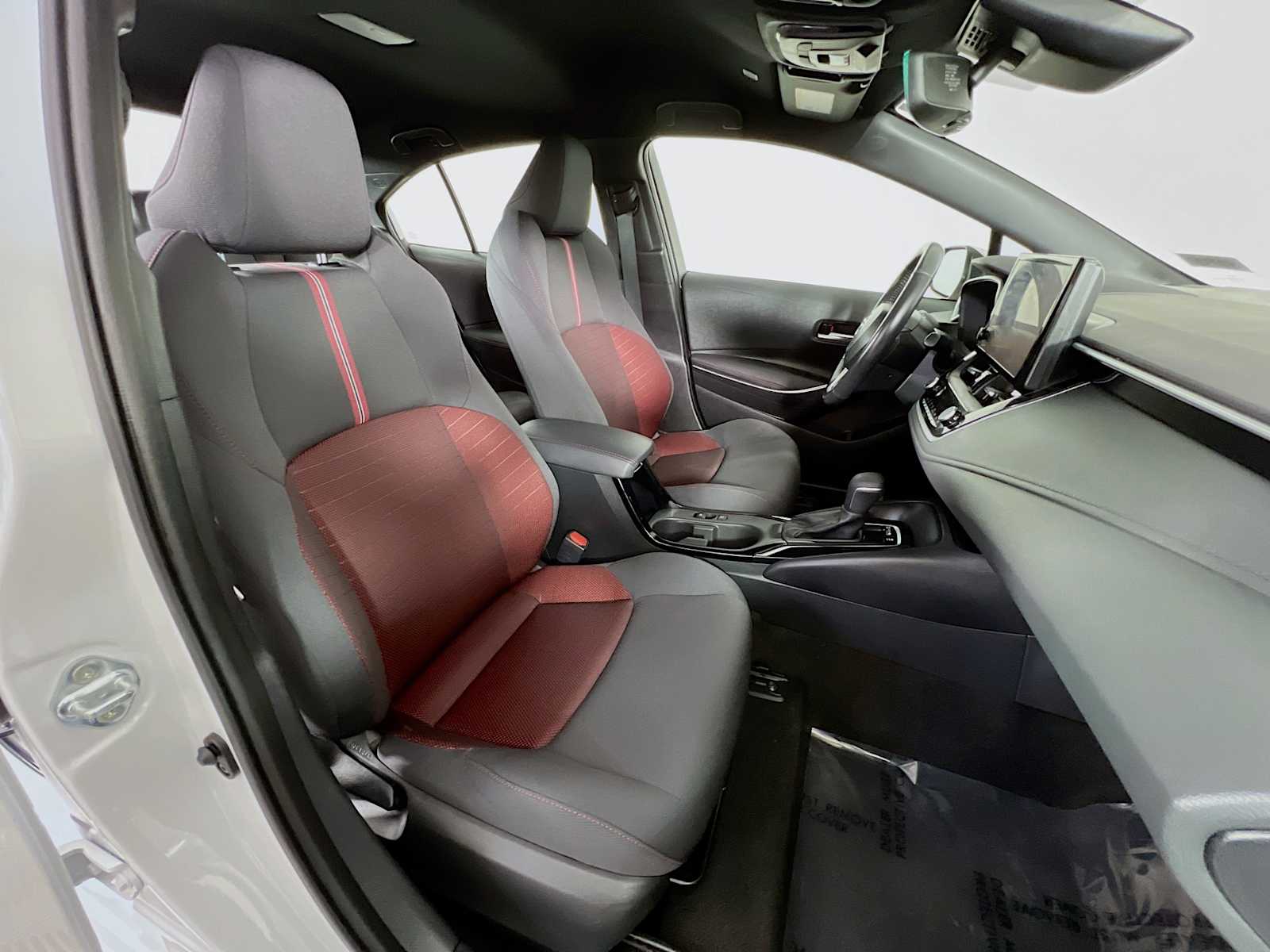 2023 Toyota Corolla SE - Photo 26