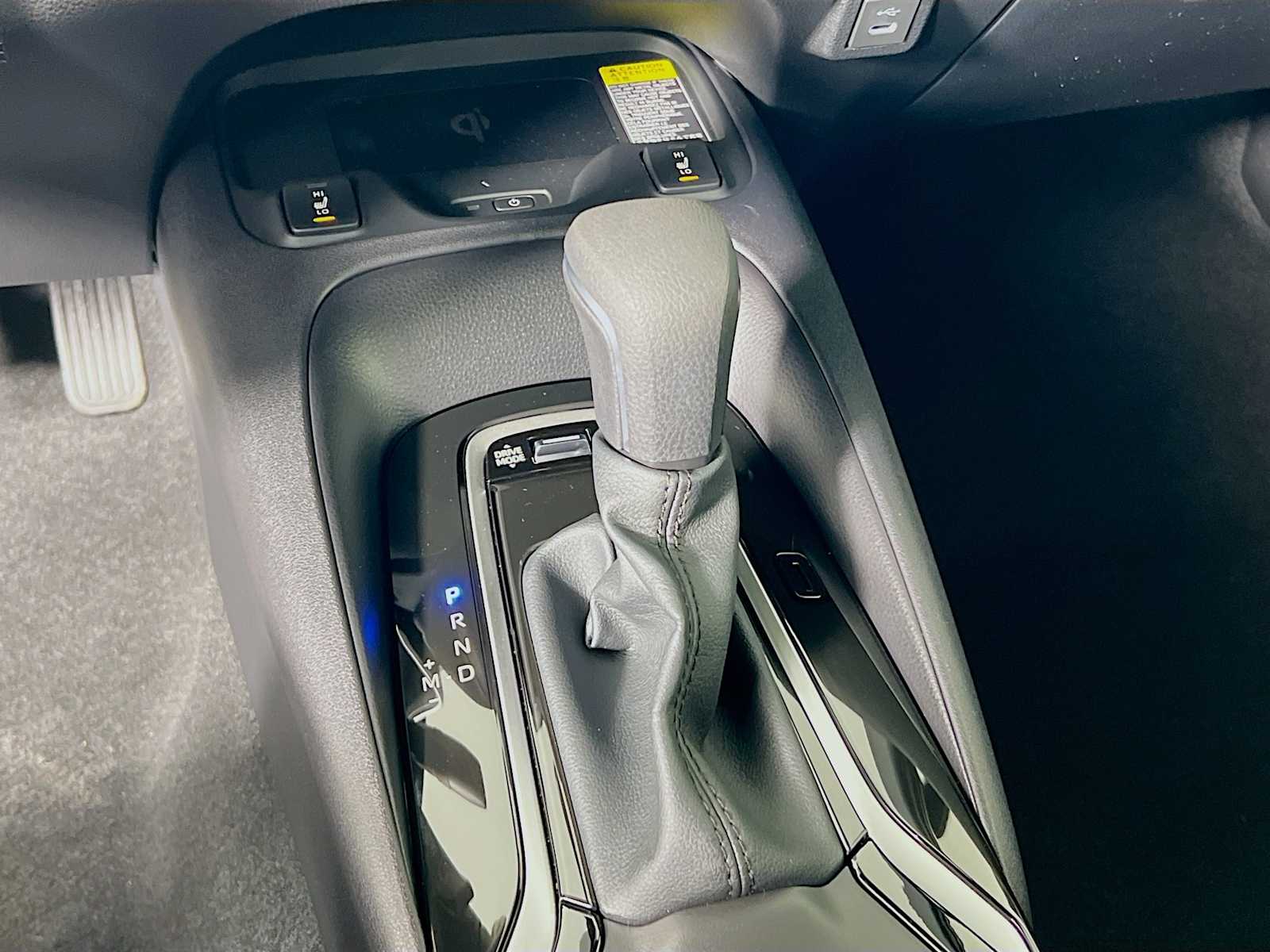 2026 Toyota Corolla XSE - Photo 11