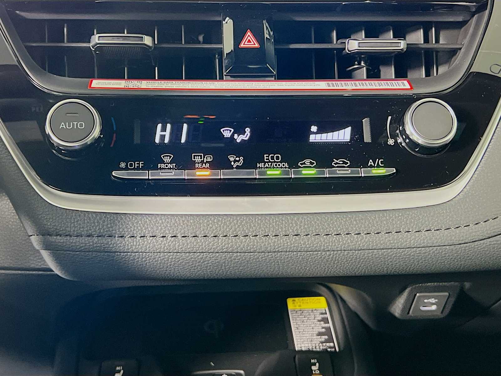 2026 Toyota Corolla XSE - Photo 10