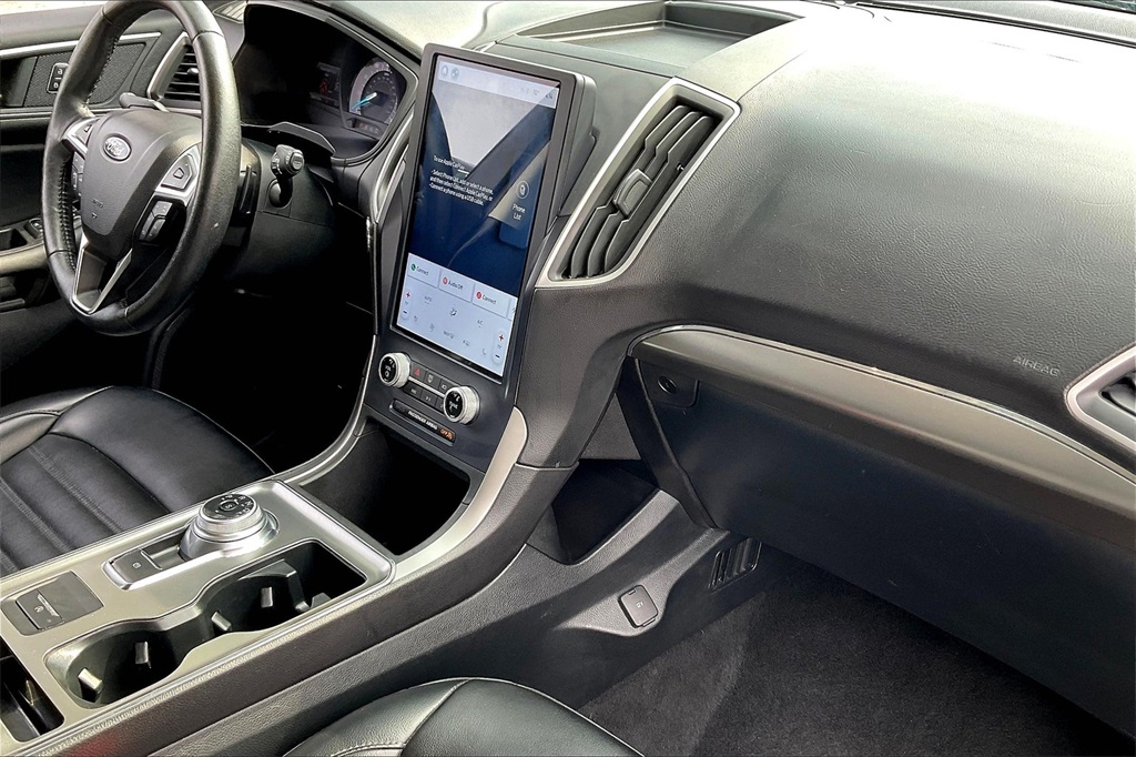 2022 Ford Edge SEL - Photo 13